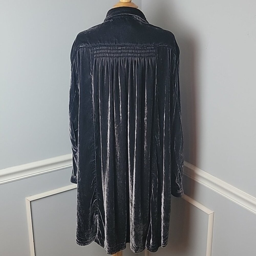 WE THE FREE Sorrento Gray Black Velvet Maxi Tunic Button Up Oversized Shirt M - Picture 4 of 9